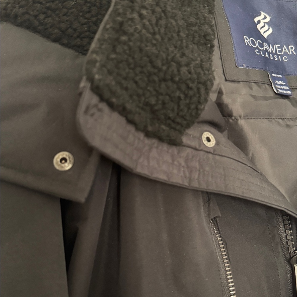 Rocawear Black Hooded winter Jacket - Picture 5 of 7